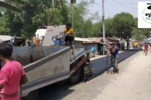 Bagatipara: Carpeting work on Tamaltala-Paketkhali road
