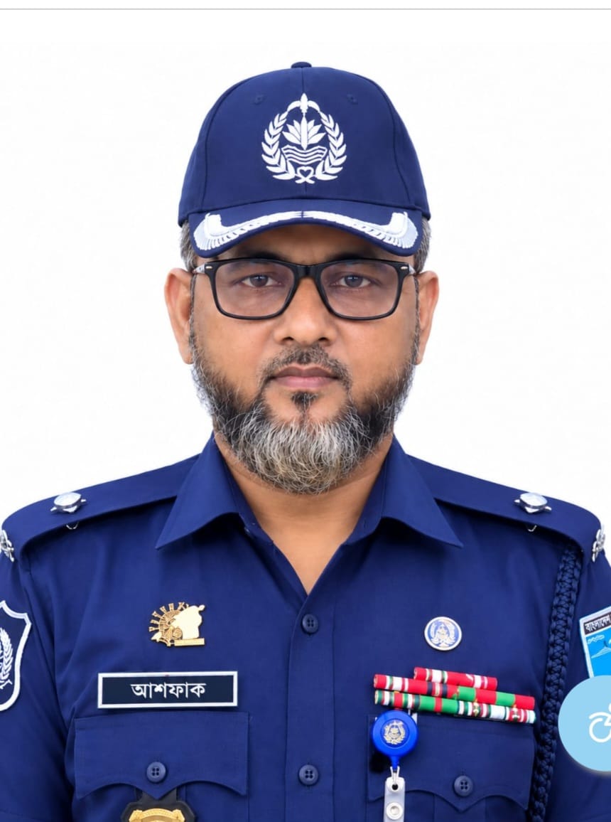 অপরাধ দমনে সক্রিয় ডিবি ওসি আশফাক রাগীব হাসান